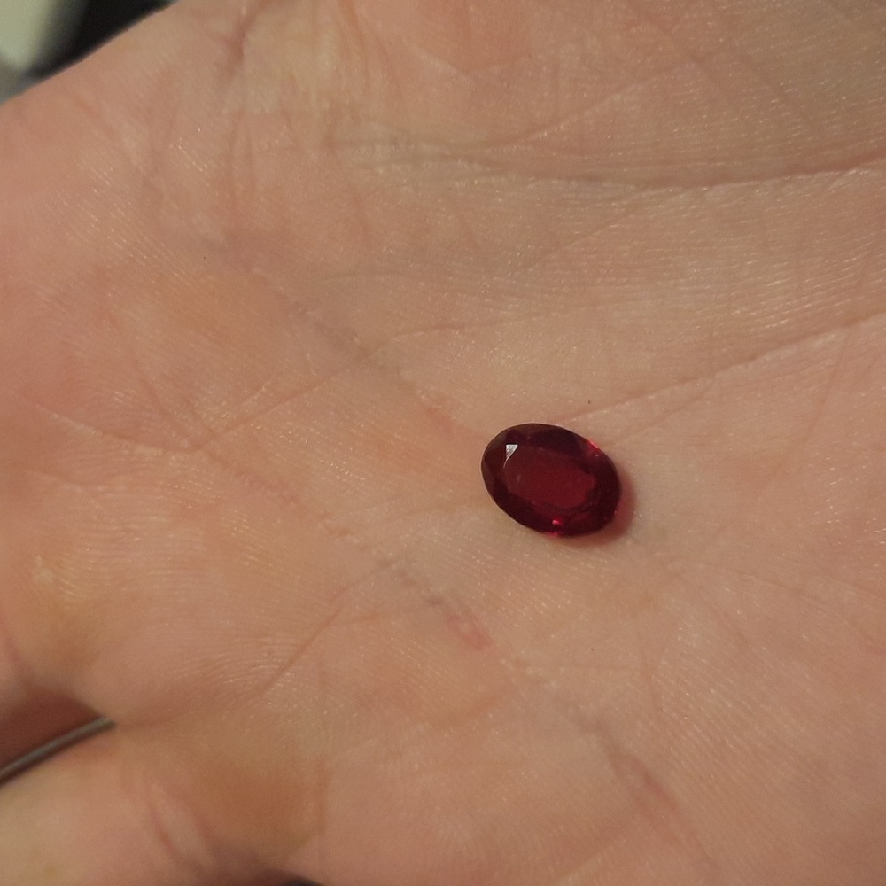 Real ruby gemstone - Picture 4 of 4
